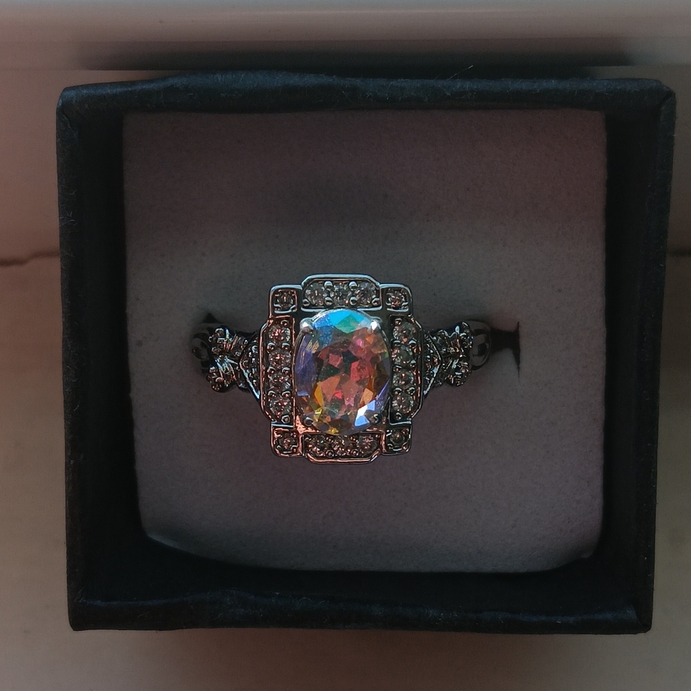 Beautifully Designed Mystic Topaz CZ Diamond Ring (Size 7 1/2)
